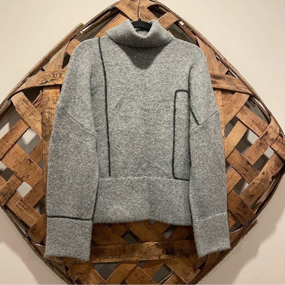 Zara Women’s Heather Gray With Black Accents Turtleneck Sweater Sz. Medium NWT